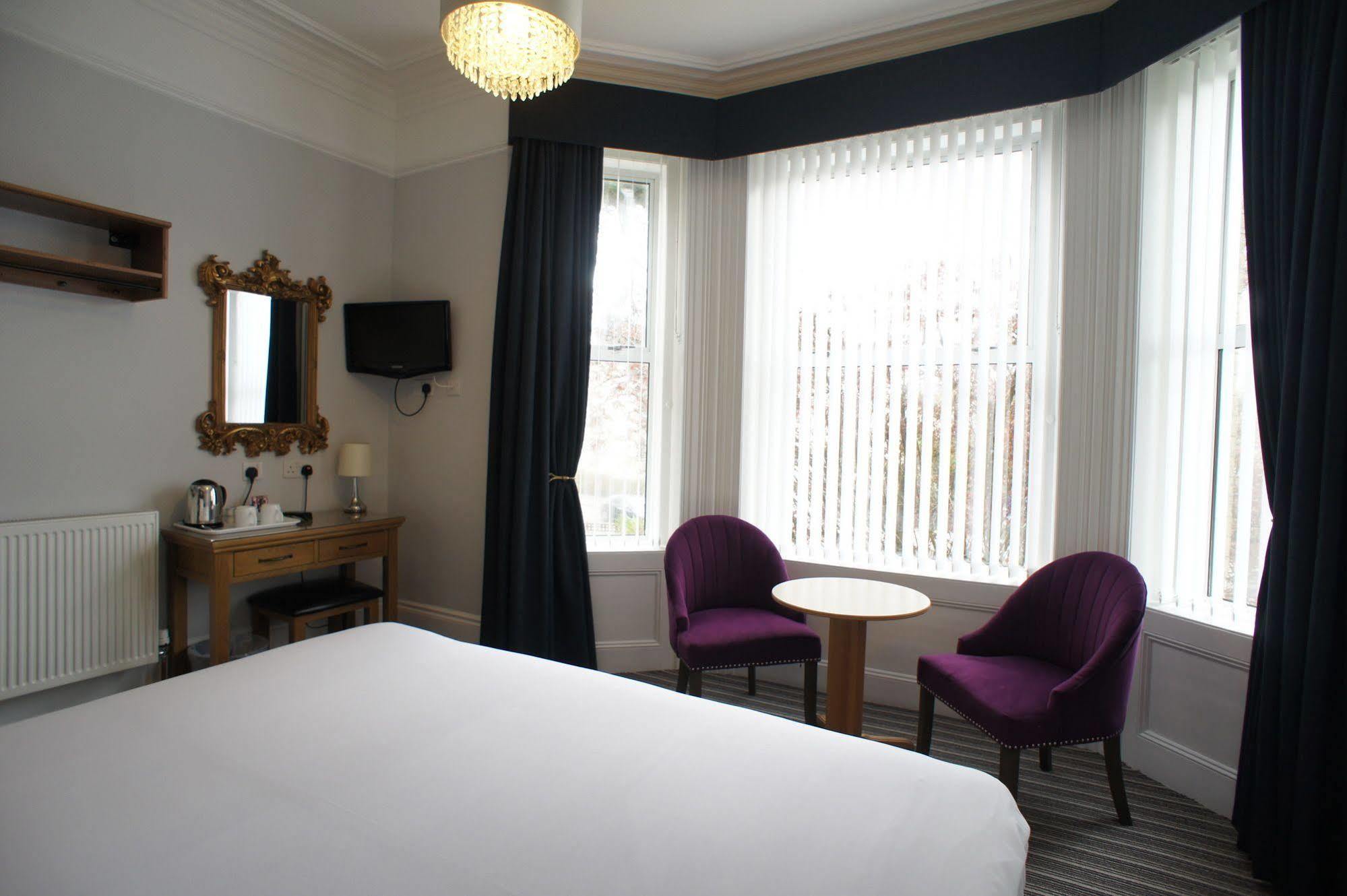 Applewood Hotel Bournemouth Eksteriør billede